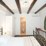 Miraflores Apartman